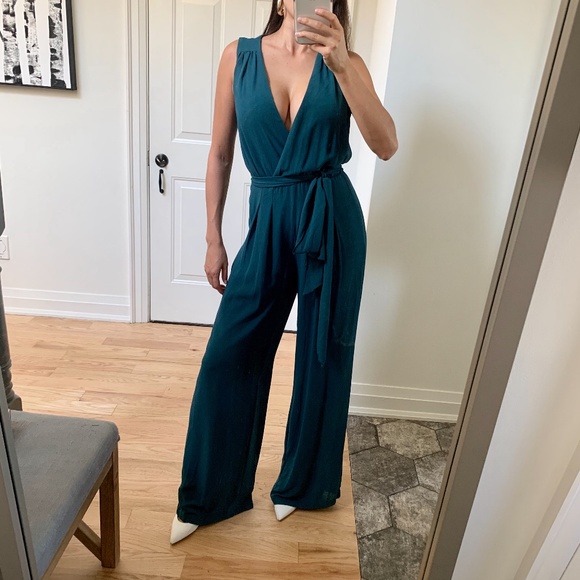 FashionNova - turquoise jumpsuit - Picture 1 of 3